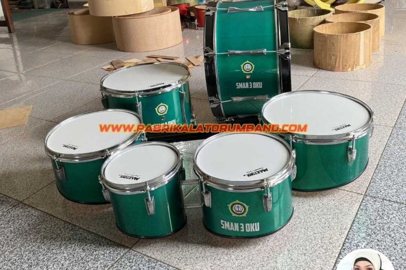 Pengrajin Alat Musik Drumband Anak Sekolah-1